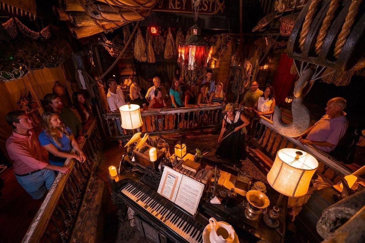 Key West Ghosts and Gravestones Trolley Tour -1