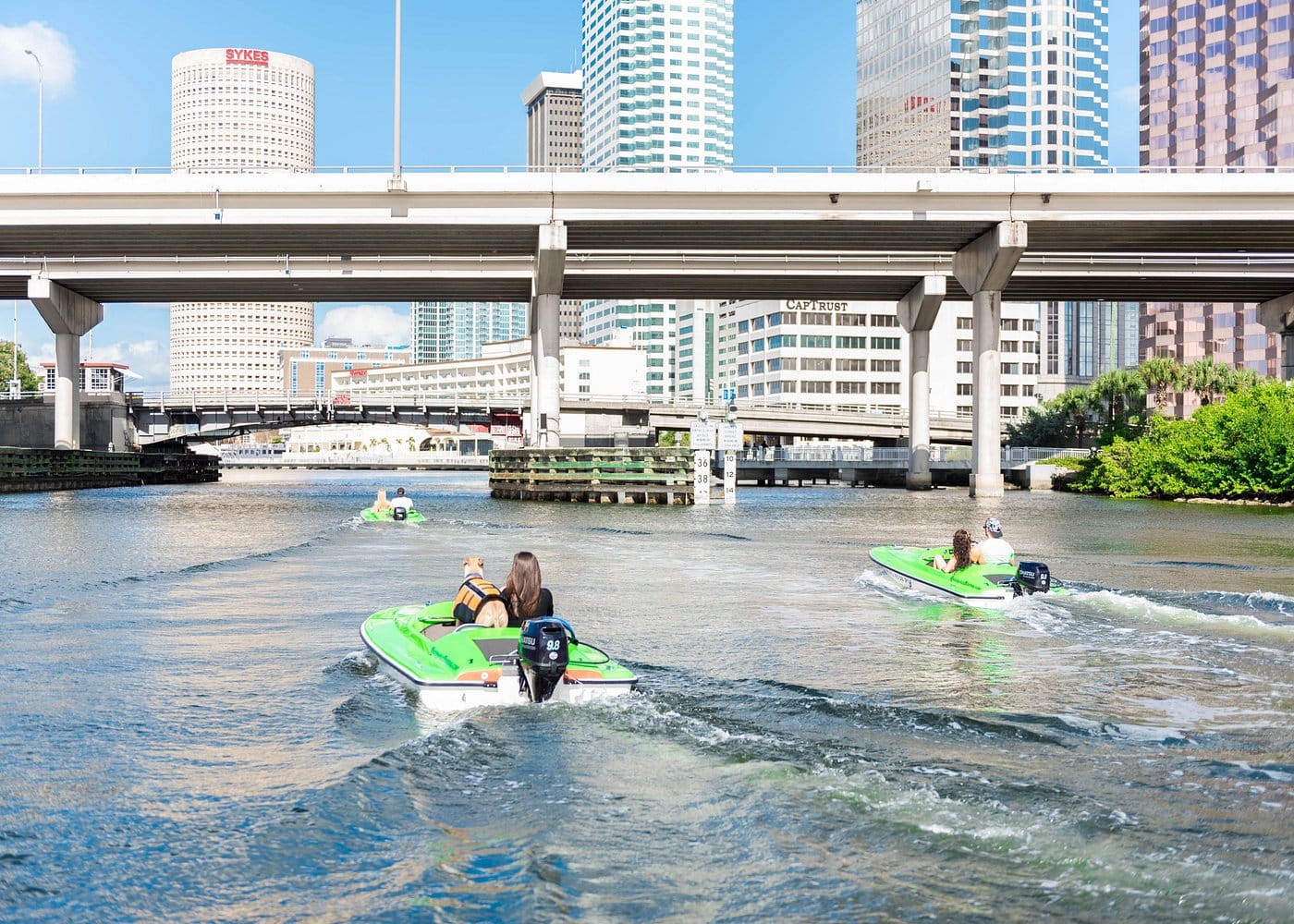Mini Power Boat Rental at Tampa Riverwalk-3