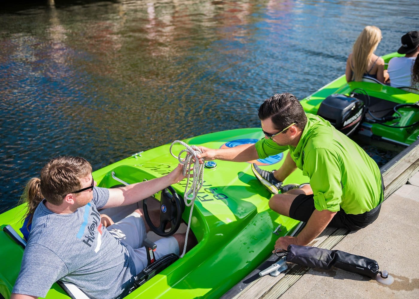 Mini Power Boat Rental at Tampa Riverwalk-4