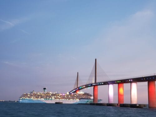 2-Hour Sunset Cruise Tour in St. Petersburg