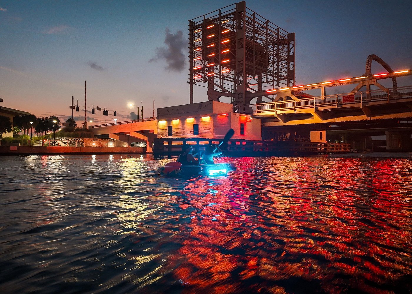Clear Kayaking Glow Tour in Tampa Riverwalk-1 Clear Kayaking Glow Tour in Tampa Riverwalk-1
